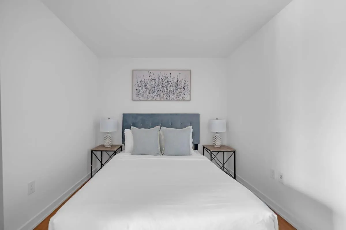 Apartment Spacious 5Br Haven Near To Top Attractions Toronto Canada