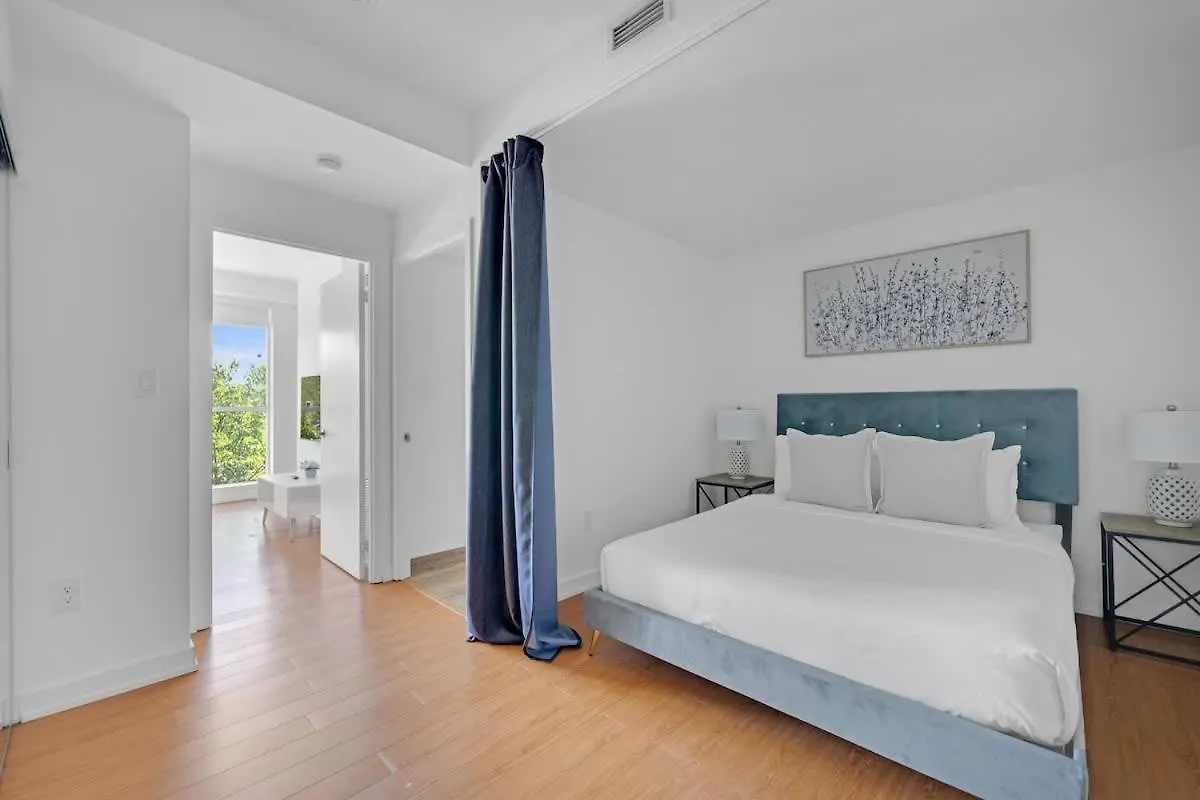 Spacious 5Br Haven Near To Top Attractions Toronto Apartment