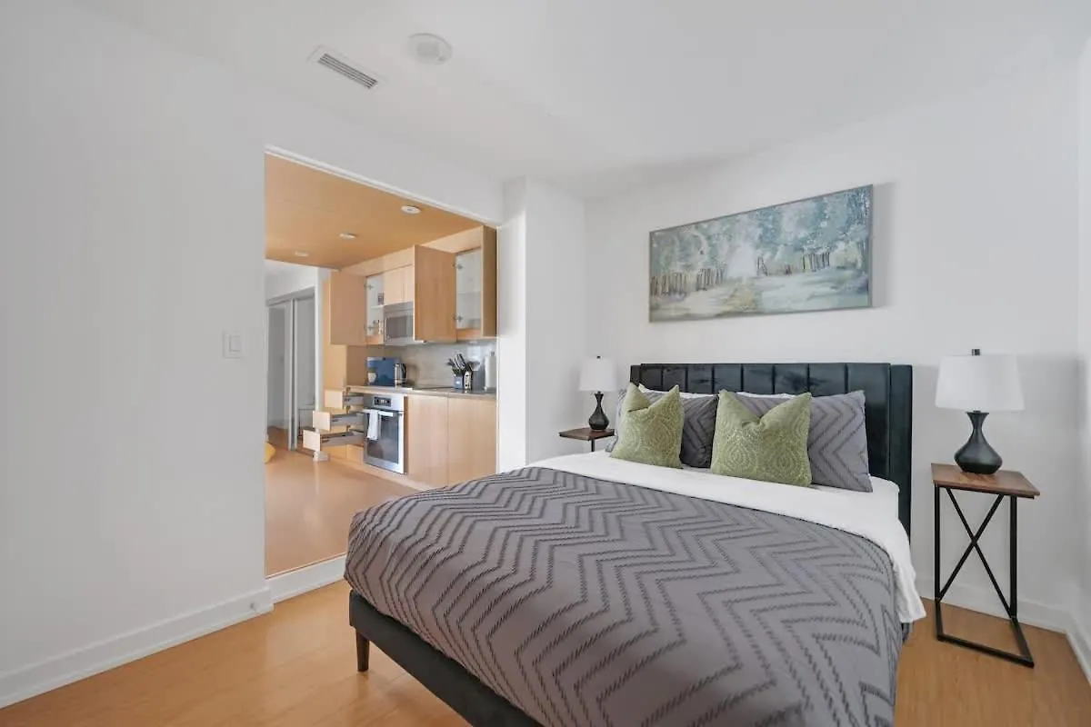 Apartment Spacious 5Br Haven Near To Top Attractions Toronto