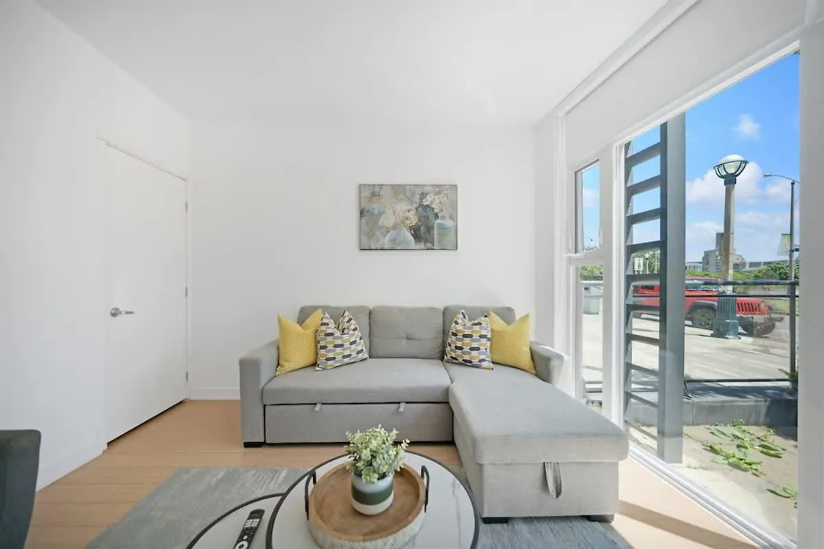 Spacious 5Br Haven Near To Top Attractions Toronto